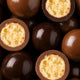 Crispy dark & milk chocolate balls